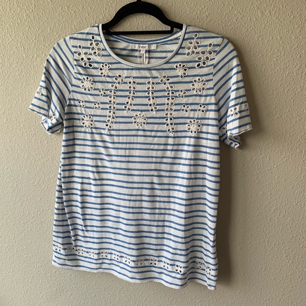 Blue and white eyelet top *NEW WITHOUT TAGS*
